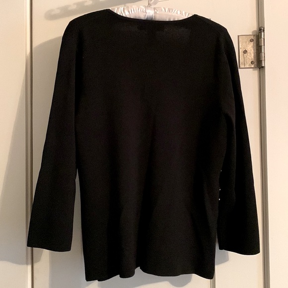 Cable & Gauge Gorgeous Dressy Cardigan has Pearly beads deco, front hook closure - Picture 3 of 9